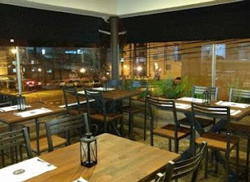 colombia/manizales/restaurant/la-luna-de-valencia