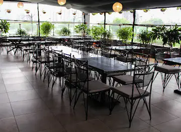 Spicecourt Restaurant and Bar