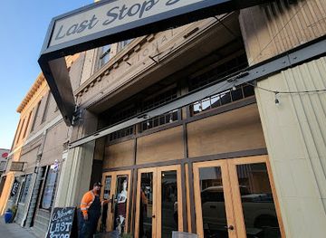 oregon/the-dalles/restaurant/last-stop-saloon