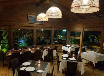 chile/los-lagos-region/restaurant/casavaldes