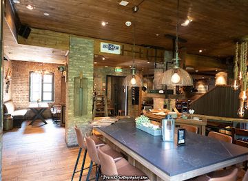 norway/oppland/restaurant/egon