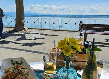 germany/lake-constance/restaurant/restaurant-see-sicht