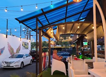 dominican-republic/cordillera-central/restaurant/la-avenida-terrace-club