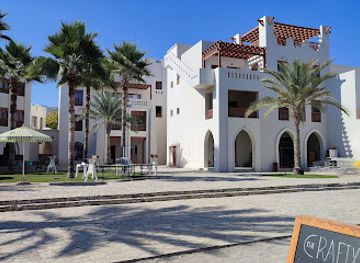 oman/al-hajar-ash-sharqi/restaurant/the-courtyard-jebal-sifah-resort