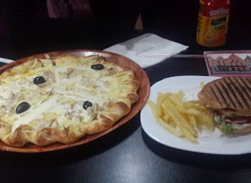 algeria/constantine-region/restaurant/brugge-food