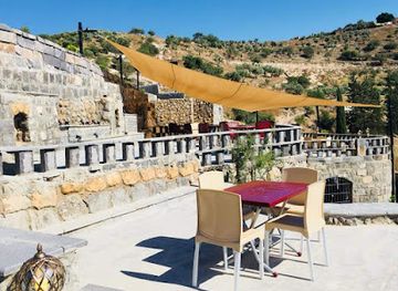 jordan/umm-qais/restaurant/fortuna-cafe