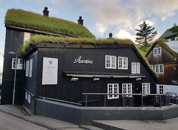 faroe-islands/vagar/restaurant/aarstova