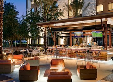 california/burbank/restaurant/e-d-b