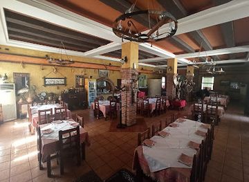 albania/lezhe/restaurant/restorant-gjuetari-ishull-lezhe-hysen-selmani