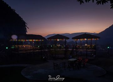 nepal/mid-hills/restaurant/jungle-side-resturant