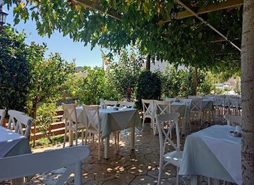 greece/chania/platanias/restaurant/drosia