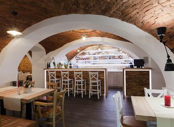 romania/satu-mare/restaurant/the-dome