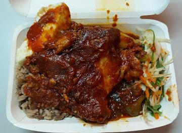 saint-vincent-and-the-grenadines/la-soufriere/restaurant/rosemarie-thyme-restaurant