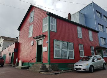 saint-pierre-and-miquelon/miquelon-island/restaurant/chez-julien-butcher-and-grocery-store