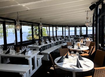 finland/kymenlaakso/restaurant/ravintola-vaakku