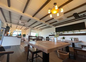 japan/okinawa/restaurant/gajimaru-cafe-bar