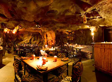 Gufha Restaurant, Tirupati