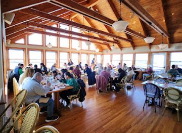 new-york/montauk/restaurant/inlet-seafood-restaurant