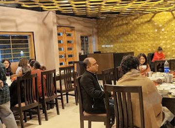 pakistan/karakoram-highway/restaurant/mezbaan-restaurant