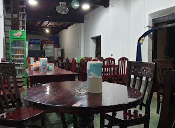 myanmar-burma/hpa-an/restaurant/chit-zwe-thu-restaurant