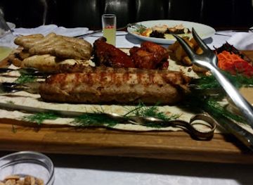 ukraine/donbas/restaurant/yuzivska-pyvovarnia