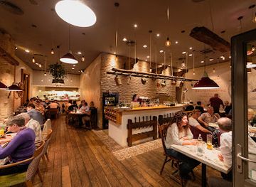 hungary/duna-ipoly-national-park/restaurant/alma-korte-restaurant