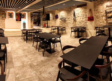 bosnia-and-herzegovina/central-bosnia/restaurant/ex-ponto-bar-restaurant