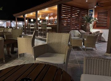 cabo-verde/praia-de-bote/restaurant/la-tortue