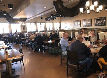 tennessee/highland-rim/restaurant/legends-restaurant