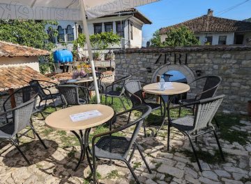 albania/berat/restaurant/zeri-traditional-food