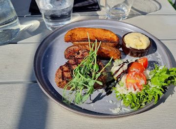 sweden/jonkoping/restaurant/seaside