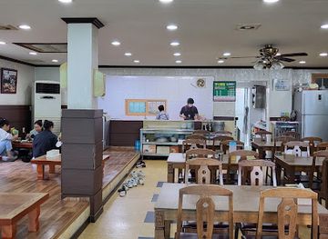 south-korea/daejeon/restaurant/wangwan-sikdang