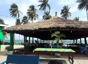 ghana/kakum-national-park/restaurant/da-breeze-bar-restaurant