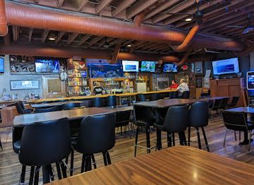 indiana/carmel/restaurant/woodys-library-restaurant