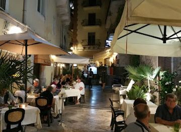 italy/taormina/restaurant/ristorante-al-paladino