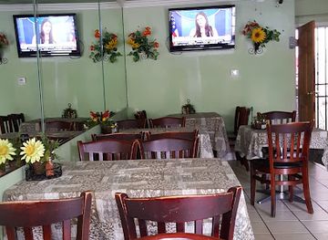 california/inglewood/restaurant/veronica-s-kitchen-the-fufuland