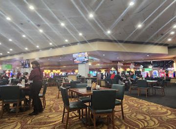 nevada/laughlin/restaurant/carnegie-s-cafe