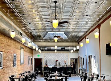 louisiana/shreveport/downtown-riverfront/restaurant/the-glass-hat-cafe