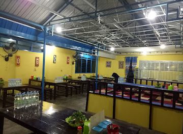 indonesia/southeast-sulawesi/restaurant/rm-panakkukang-est-1979