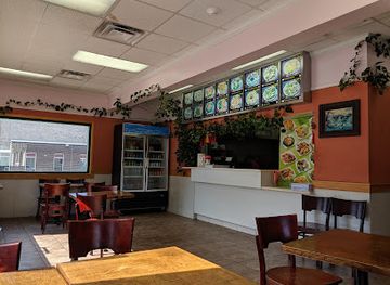 new-york/watkins-glen/restaurant/lucky-star