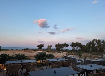 cyprus/konnos-beach/restaurant/aoratous-restaurant