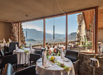 Castel Flavon