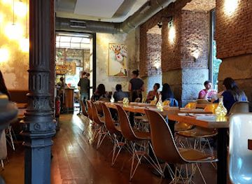 spain/madrid/malasana/restaurant/ochenta-grados-malasana