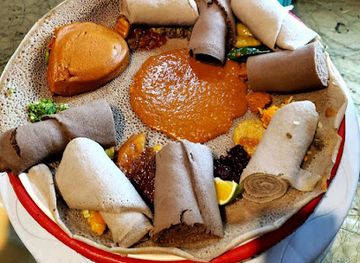 ethiopia/lake-tana/restaurant/mama-s-kitchen