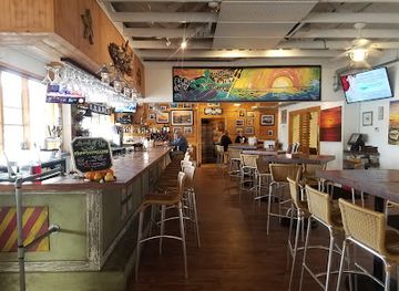 alabama/fairhope/restaurant/sunset-pointe-at-fly-creek-marina