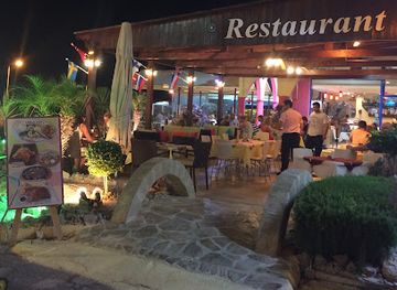 greece/rhodes/faliraki/restaurant/something-different