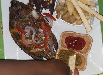 ghana/wa/restaurant/vagoni-pub-palace-restaurant