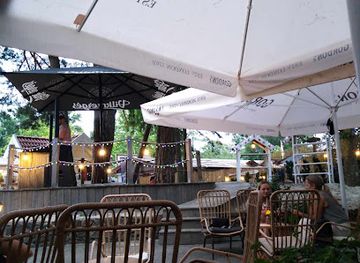 lithuania/lithuanian-seaside/restaurant/lavender-inn