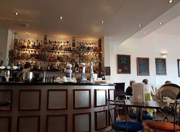 united-kingdom/bute/restaurant/ghillie-s