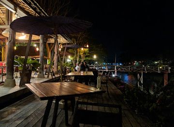 thailand/mae-hong-son/restaurant/pai-river-corner